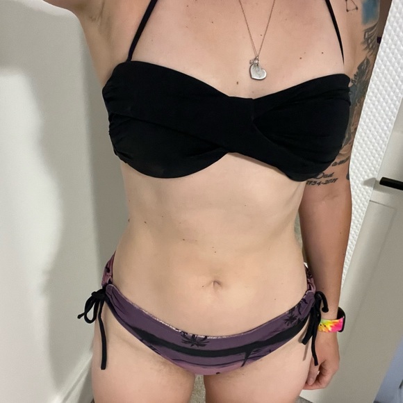 La Vie En Rose Aqua bikini set, Sz Med - Picture 4 of 4